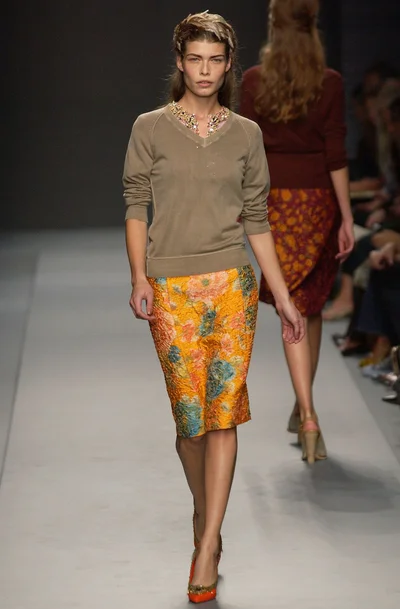 Look 18